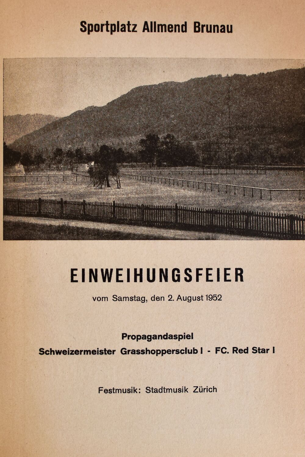 itelblatt der Broschüre zur Eröffnung (Stadtarchiv Zürich)